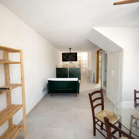 Appartement Home Stay Apartment